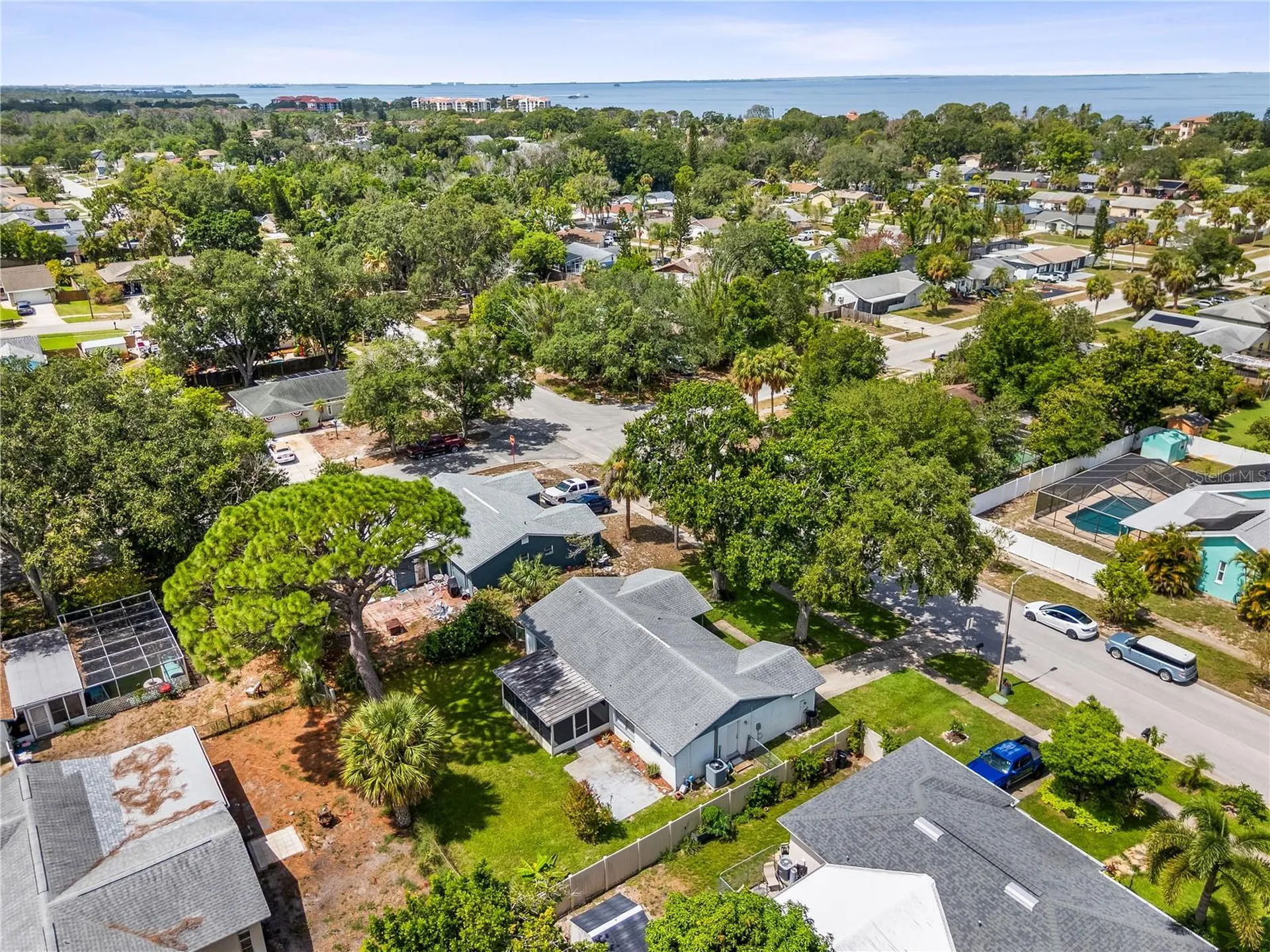 919 Peninsula Road Tarpon Springs FL 34689