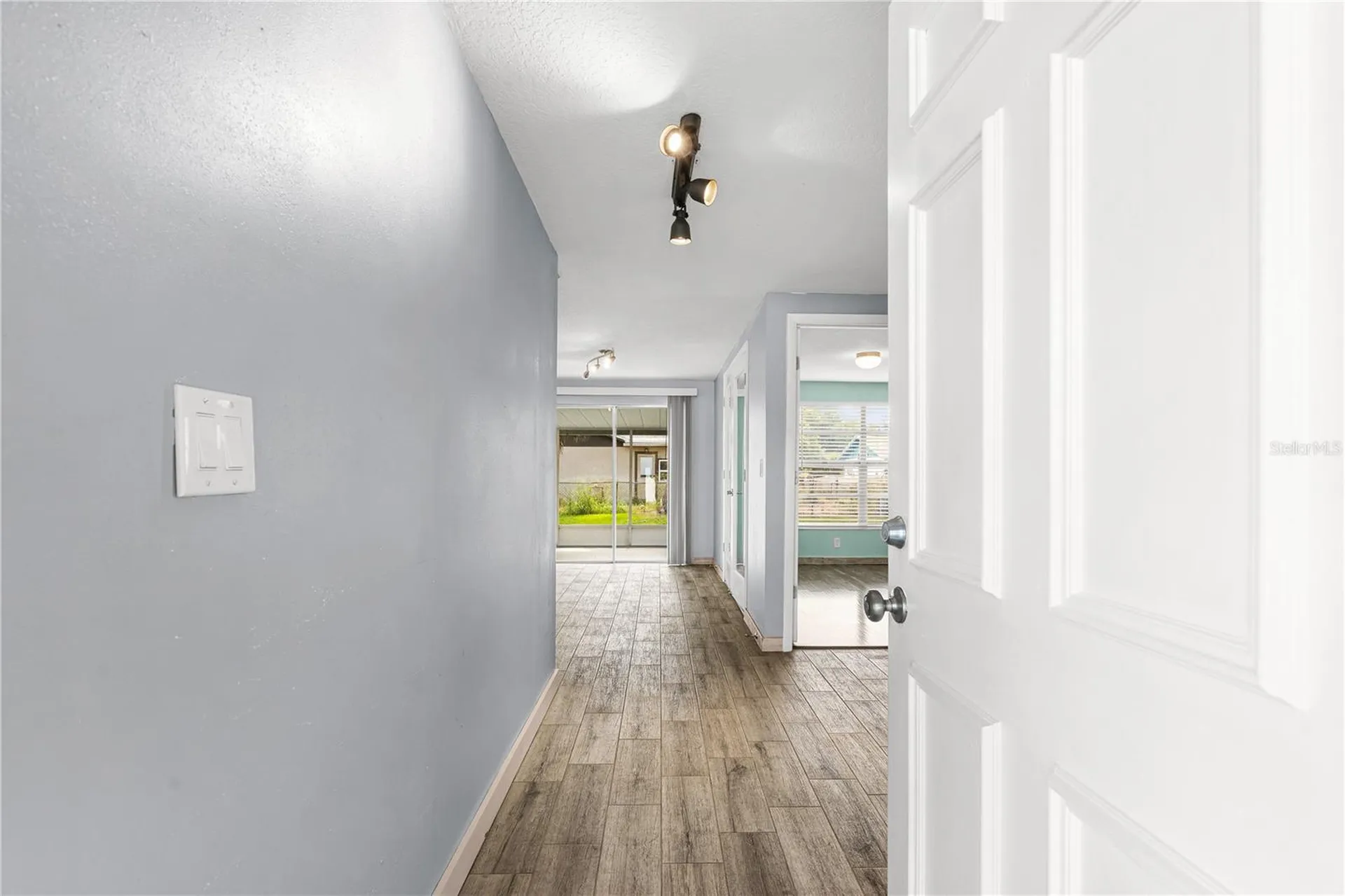 919 Peninsula Road Tarpon Springs FL 34689