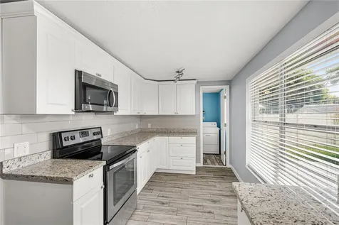919 Peninsula Road Tarpon Springs FL 34689