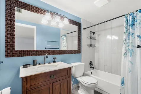 919 Peninsula Road Tarpon Springs FL 34689
