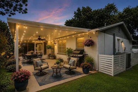 919 Peninsula Road Tarpon Springs FL 34689