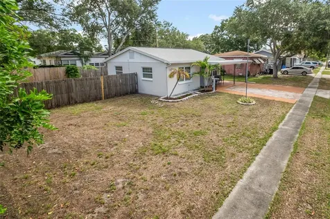 2151 44th Avenue N St Petersburg FL 33714