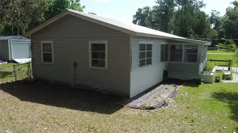 2995 NE 97th Street Road Anthony FL 32617