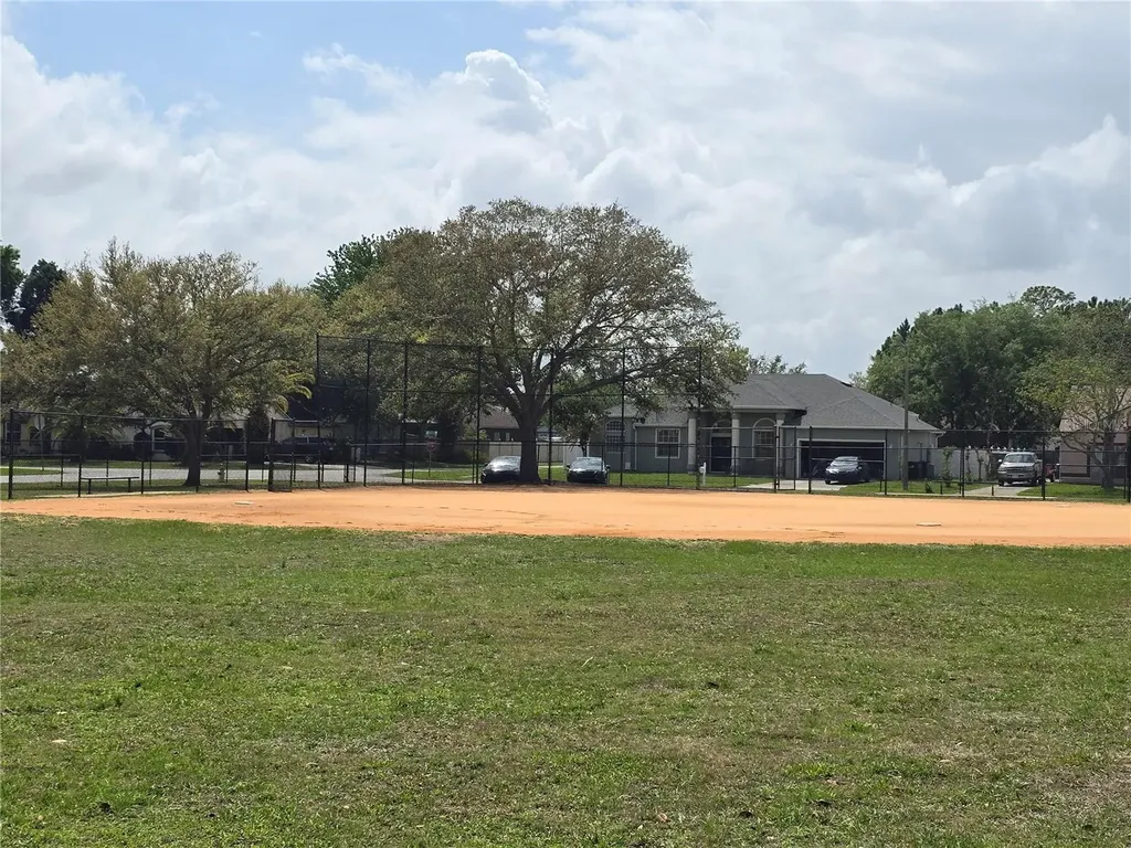 2514 Abbey Avenue Orlando FL 32833