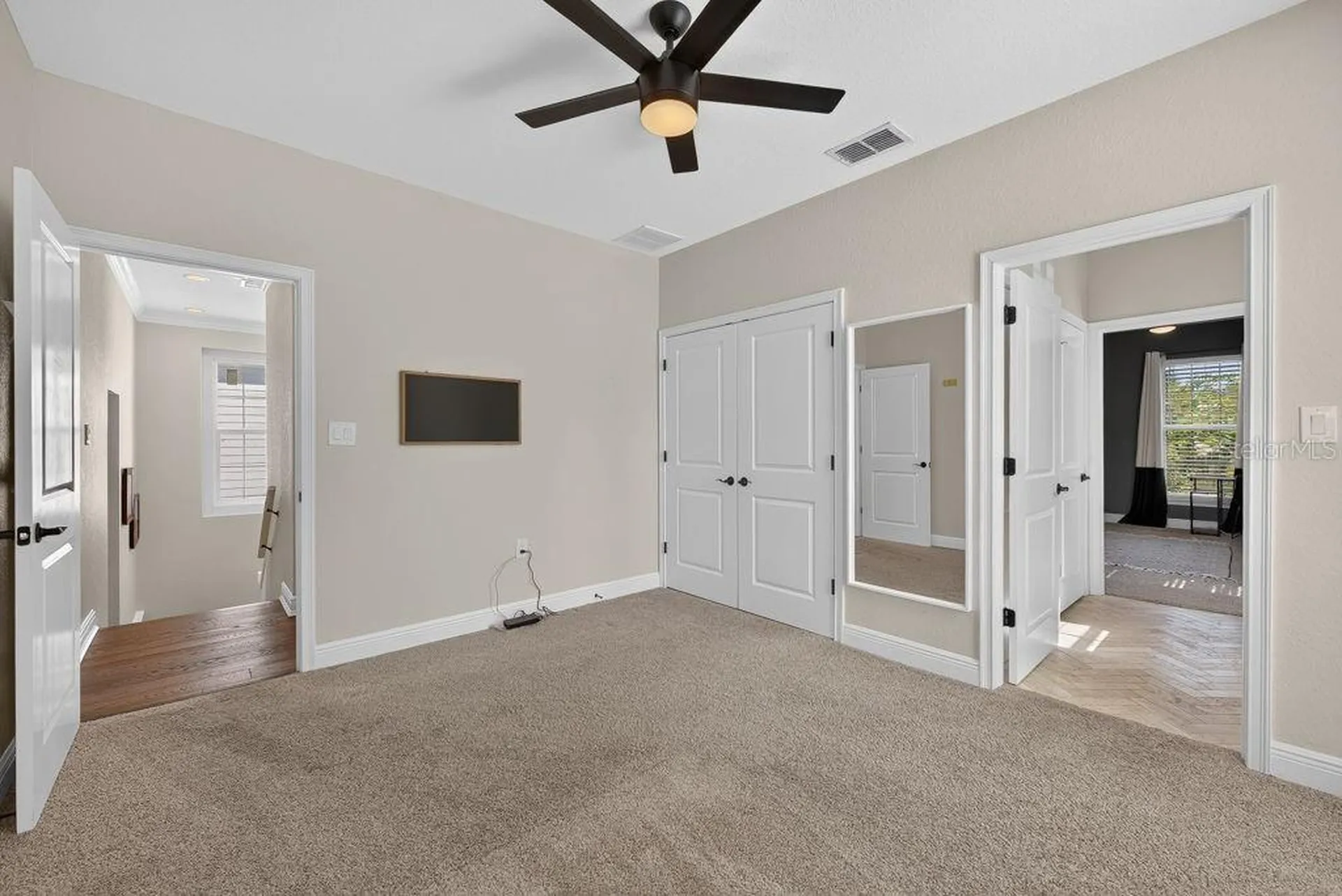626 35th Avenue N St Petersburg FL 33704