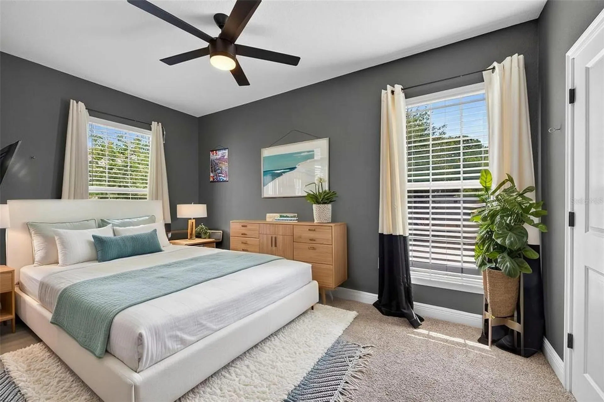 626 35th Avenue N St Petersburg FL 33704