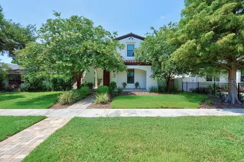 626 35th Avenue N St Petersburg FL 33704
