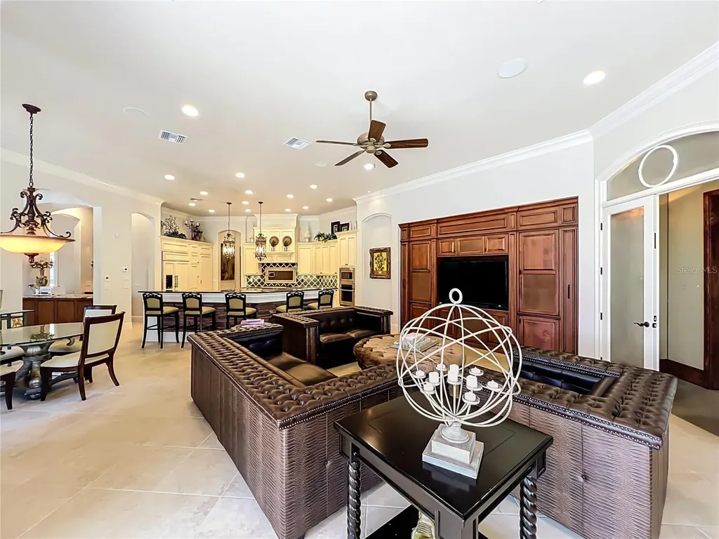 16028 Pendio Drive Montverde FL 34756