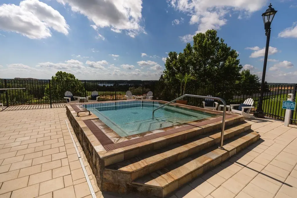 16028 Pendio Drive Montverde FL 34756