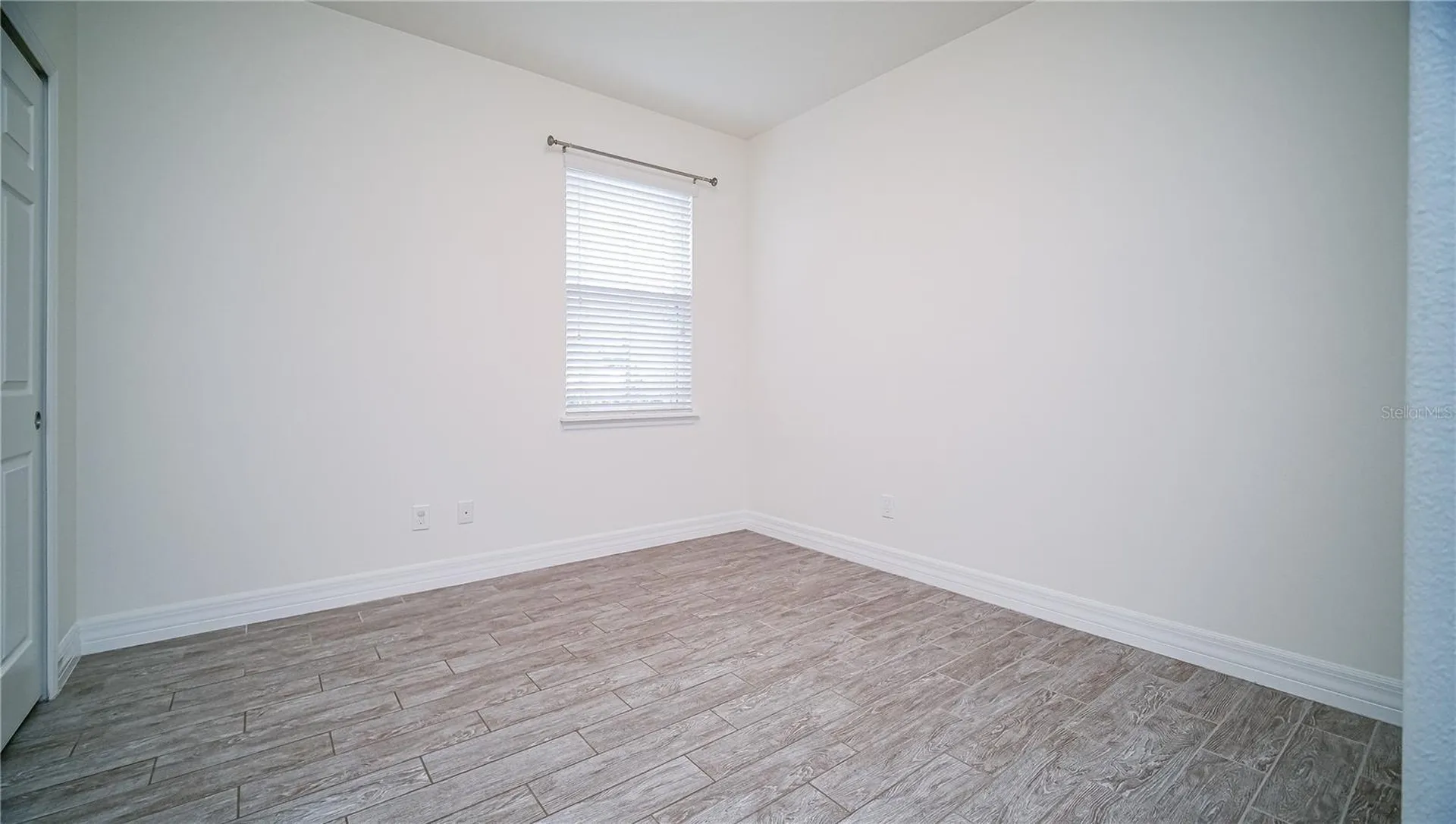 8201 Corkfield Avenue Orlando FL 32832