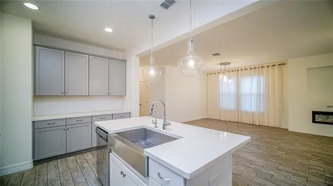 8201 Corkfield Avenue Orlando FL 32832