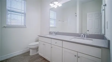 8201 Corkfield Avenue Orlando FL 32832