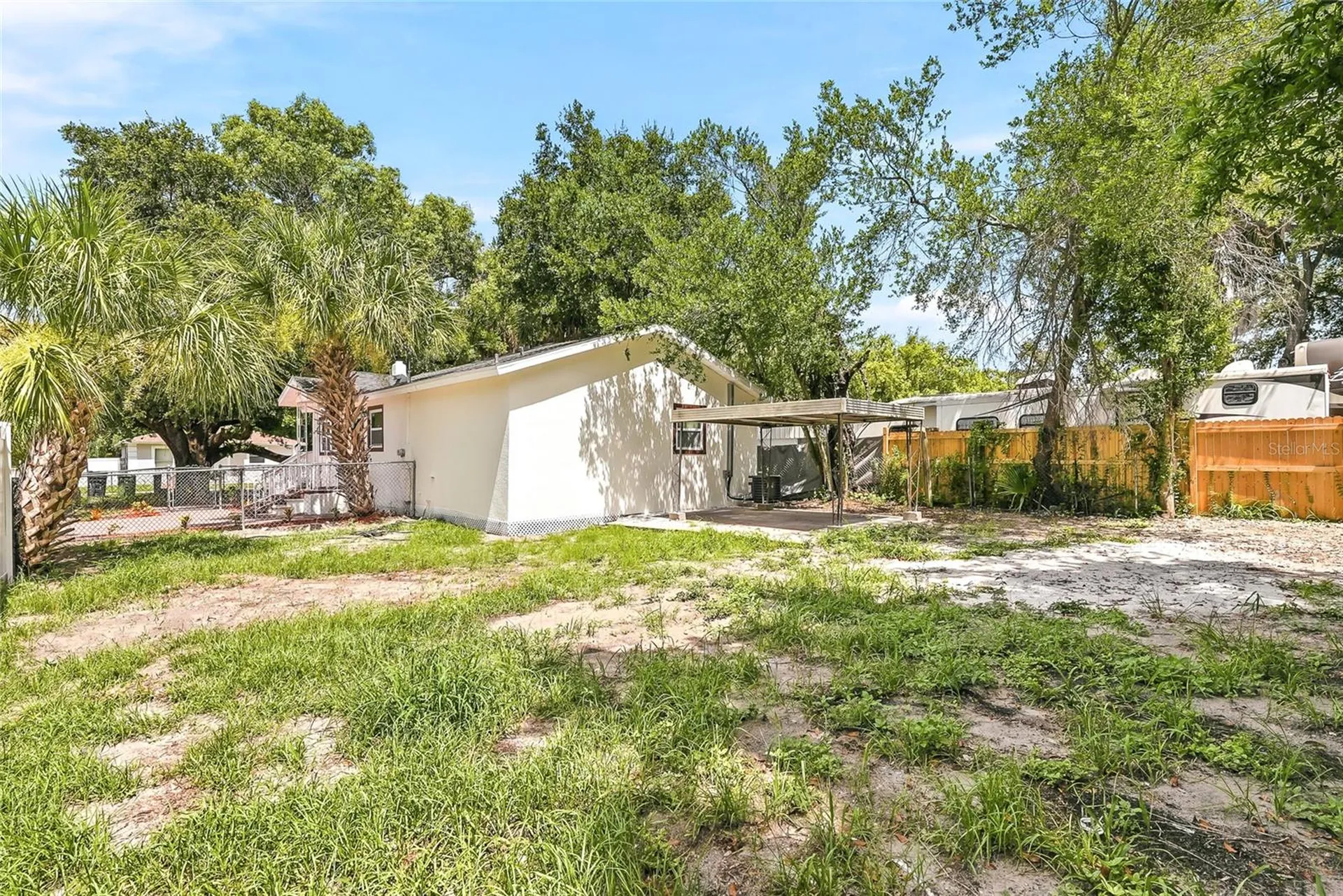1002 E Seward Street Tampa FL 33604