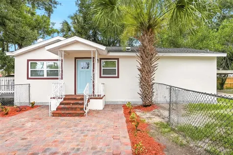 1002 E Seward Street Tampa FL 33604