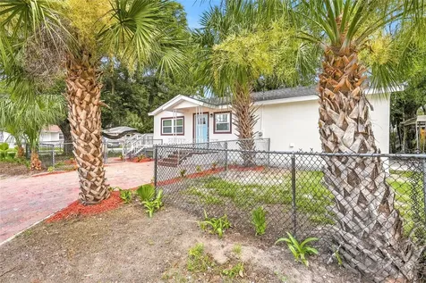 1002 E Seward Street Tampa FL 33604
