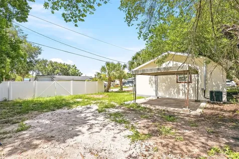 1002 E Seward Street Tampa FL 33604
