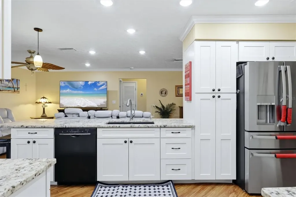 918 Ell Way Sarasota FL 34243