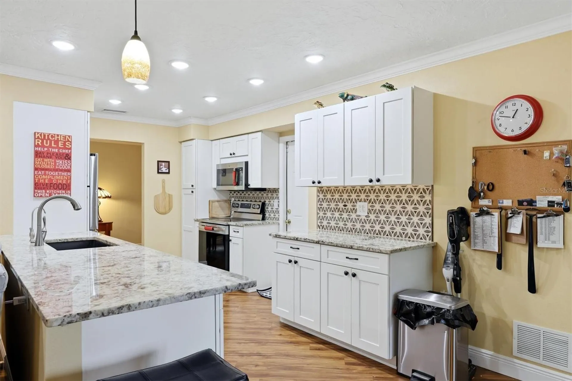 918 Ell Way Sarasota FL 34243