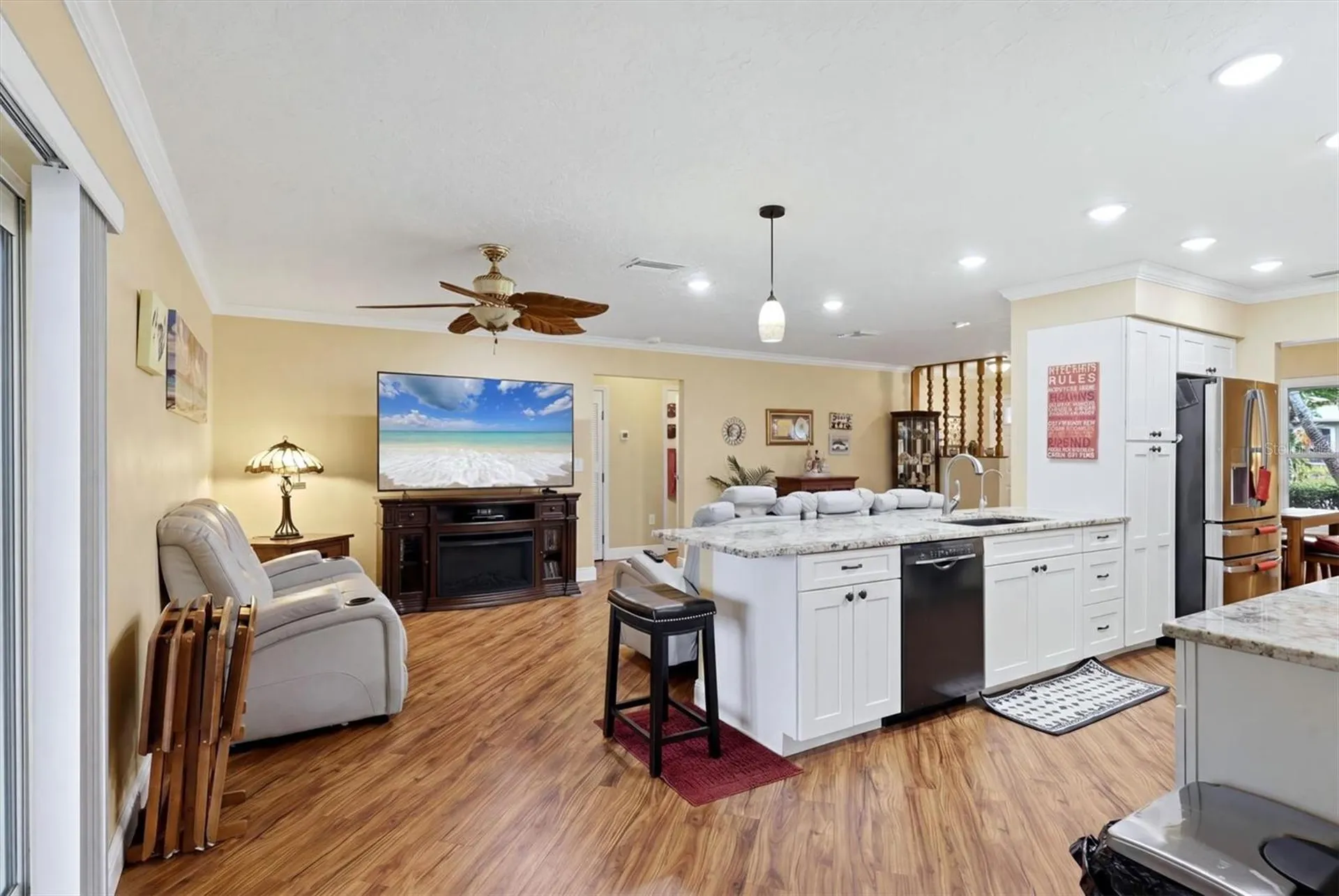 918 Ell Way Sarasota FL 34243