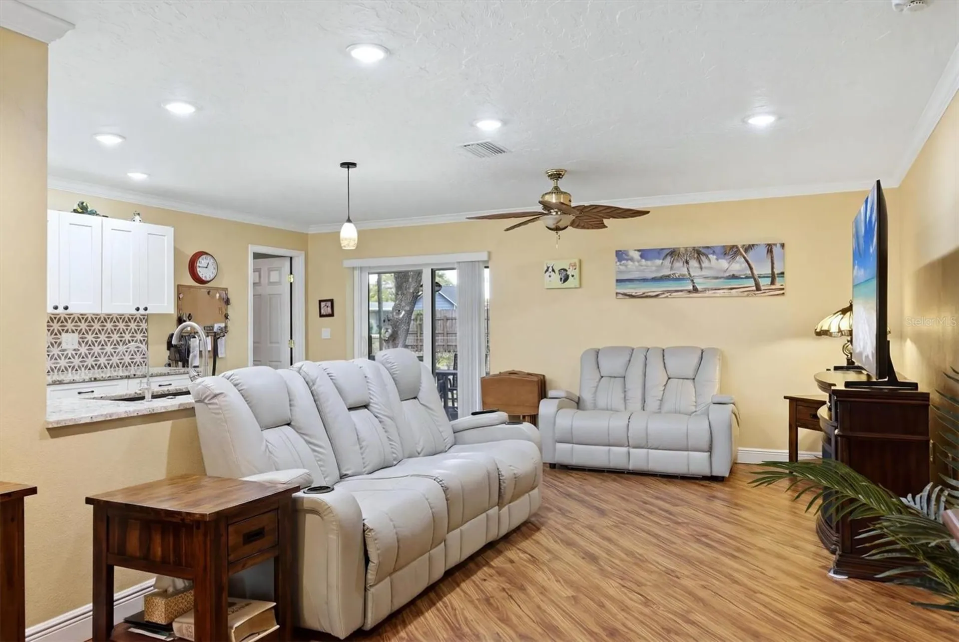918 Ell Way Sarasota FL 34243