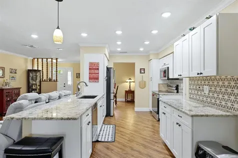 918 Ell Way Sarasota FL 34243