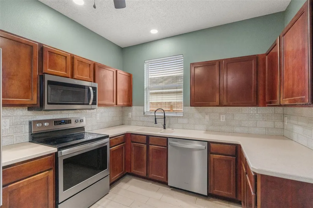 123 Bluff Pass Drive Eustis FL 32726