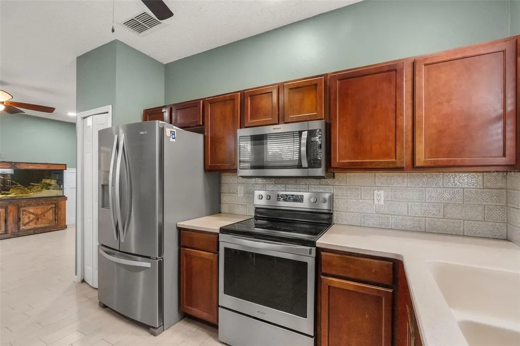 123 Bluff Pass Drive Eustis FL 32726