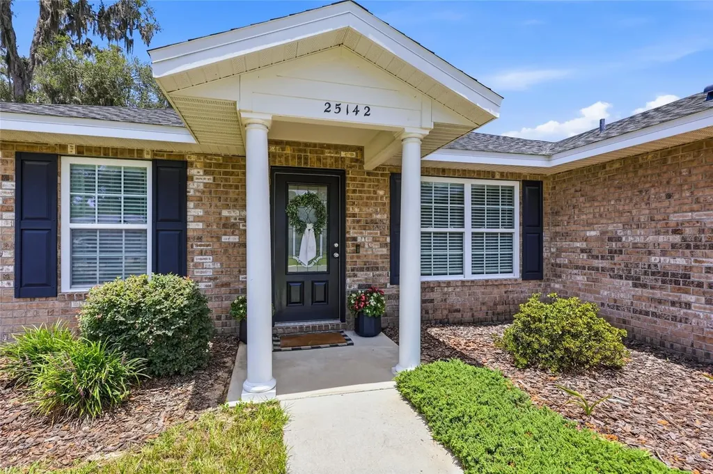 25142 SW 18th Avenue Newberry FL 32669