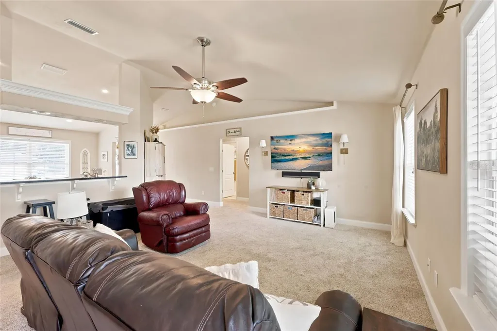 25142 SW 18th Avenue Newberry FL 32669