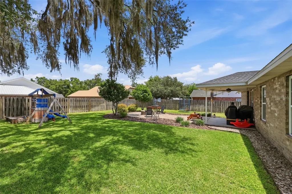 25142 SW 18th Avenue Newberry FL 32669