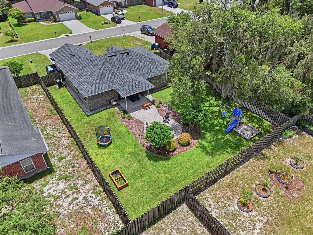 25142 SW 18th Avenue Newberry FL 32669