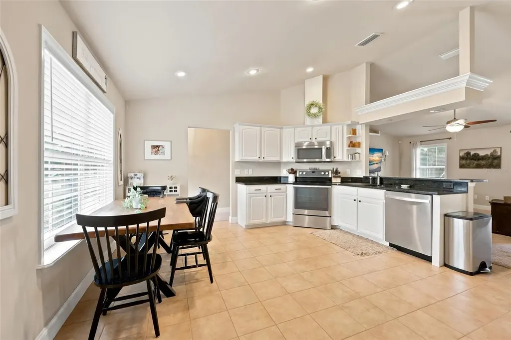 25142 SW 18th Avenue Newberry FL 32669