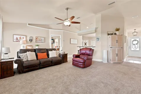25142 SW 18th Avenue Newberry FL 32669