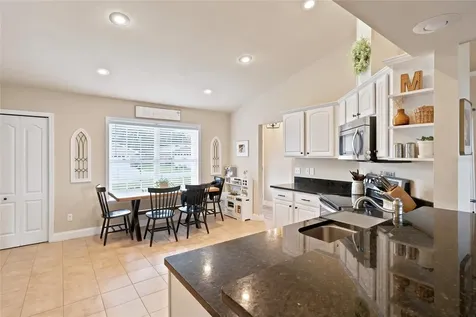25142 SW 18th Avenue Newberry FL 32669