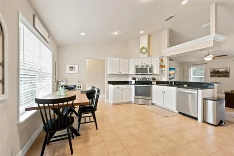 25142 SW 18th Avenue Newberry FL 32669