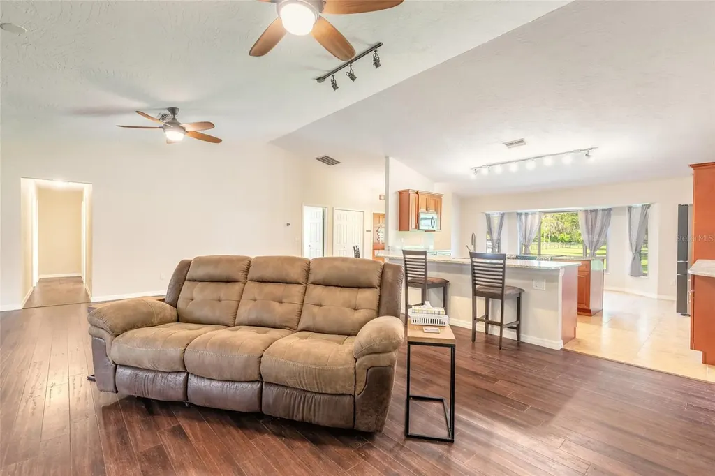 1389 Williams Road New Smyrna Beach FL 32168