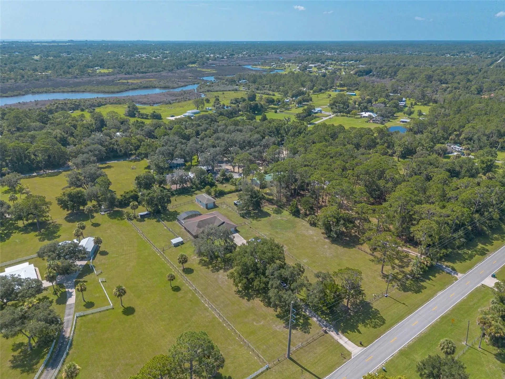 1389 Williams Road New Smyrna Beach FL 32168