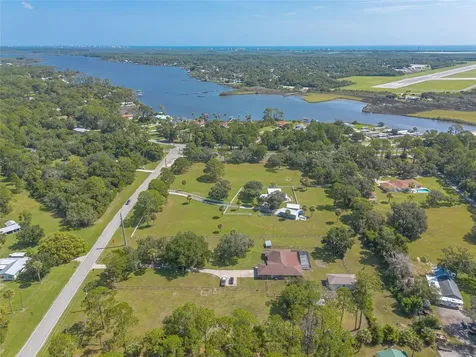1389 Williams Road New Smyrna Beach FL 32168