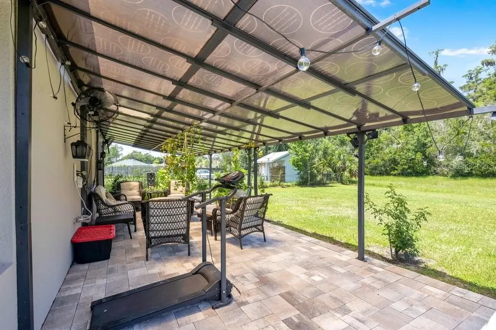 628 Reindeer Drive Kissimmee FL 34759