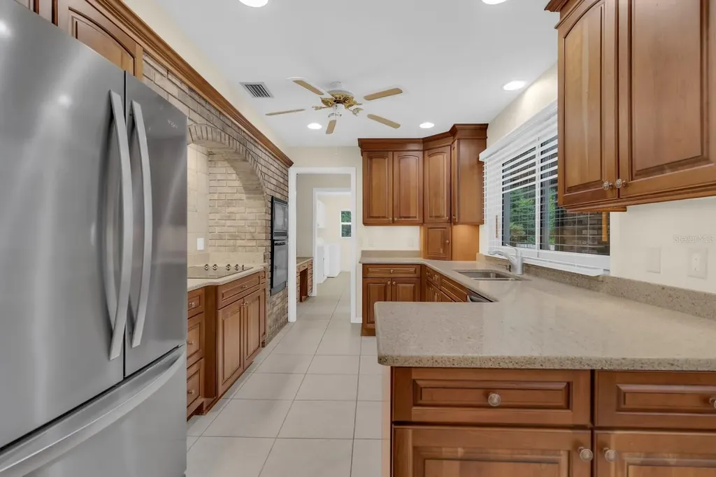 112 Forest Park Court Longwood FL 32779