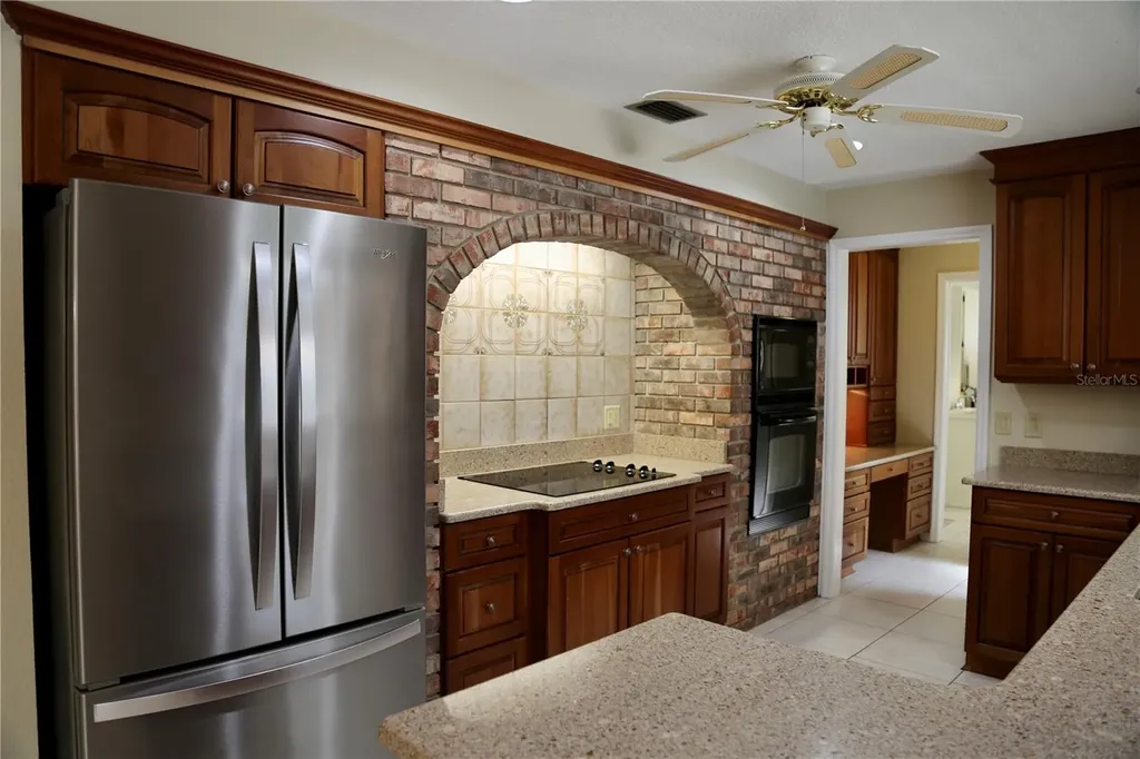 112 Forest Park Court Longwood FL 32779