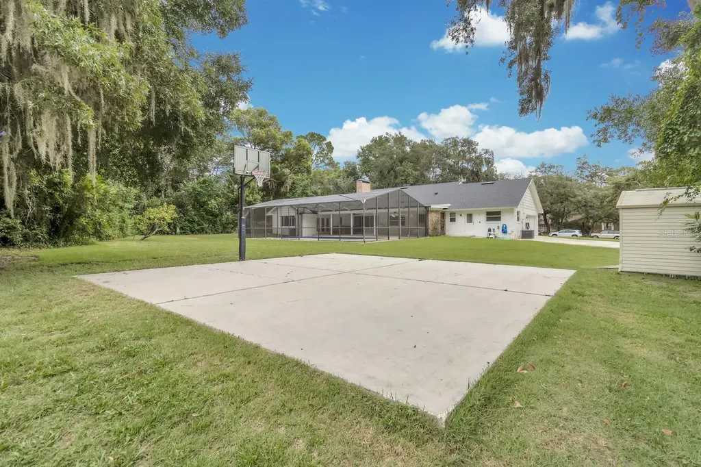112 Forest Park Court Longwood FL 32779