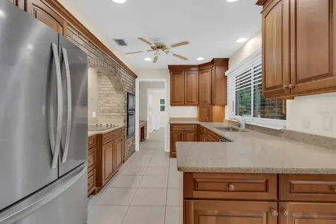 112 Forest Park Court Longwood FL 32779