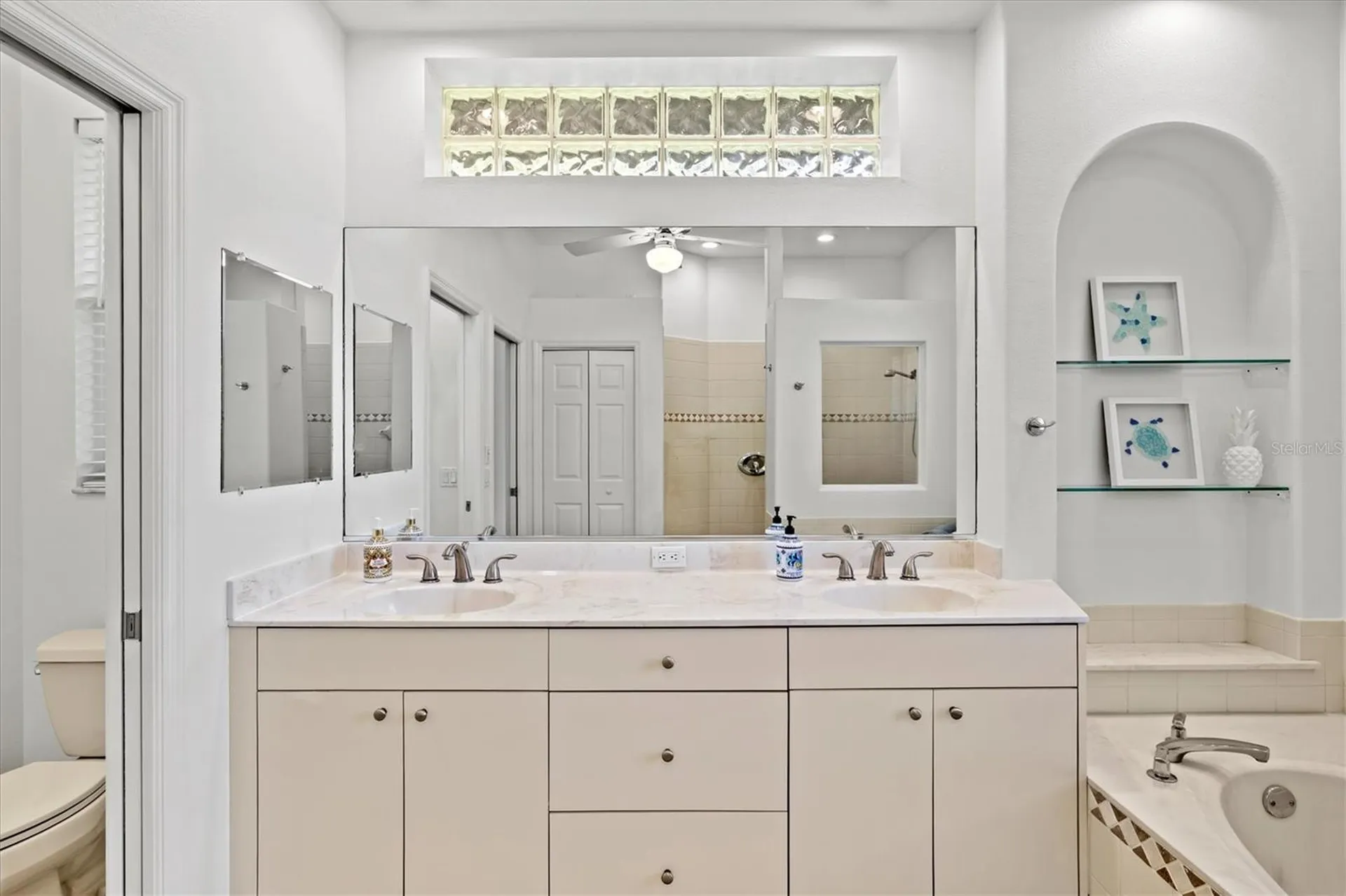 7373 S Serenoa Drive Sarasota FL 34241