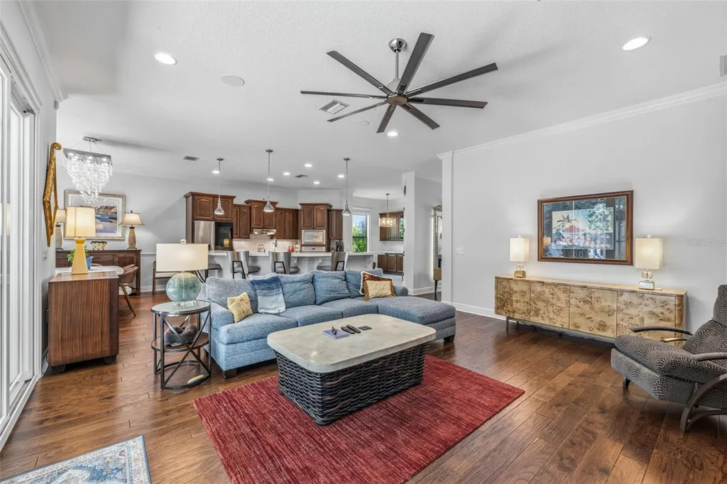 3210 W Villa Rosa Street Tampa FL 33611