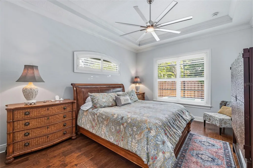 3210 W Villa Rosa Street Tampa FL 33611