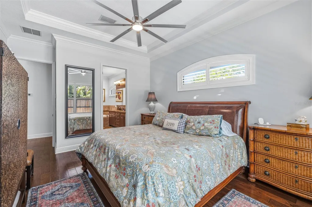 3210 W Villa Rosa Street Tampa FL 33611