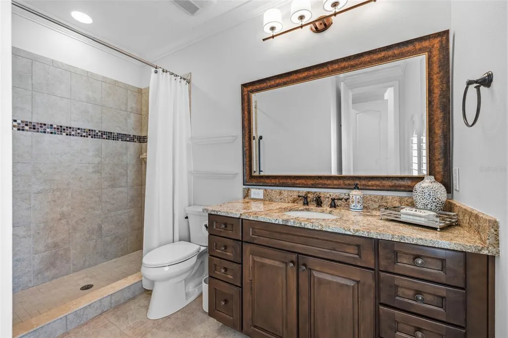 3210 W Villa Rosa Street Tampa FL 33611