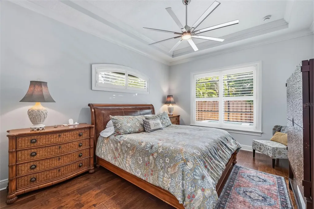 3210 W Villa Rosa Street Tampa FL 33611