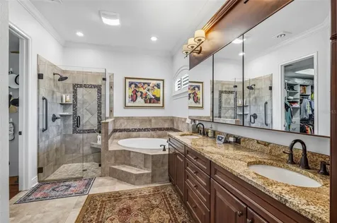 3210 W Villa Rosa Street Tampa FL 33611